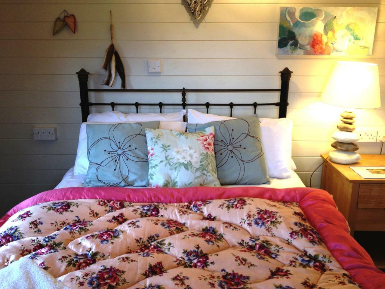 Huntstile Organic Farm Bed & Breakfast Bridgwater Bagian luar foto